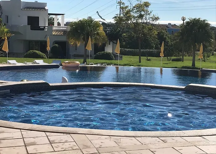 Clube Albufeira, V1 A/c